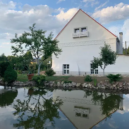 Wiesciszowka 农家乐 *